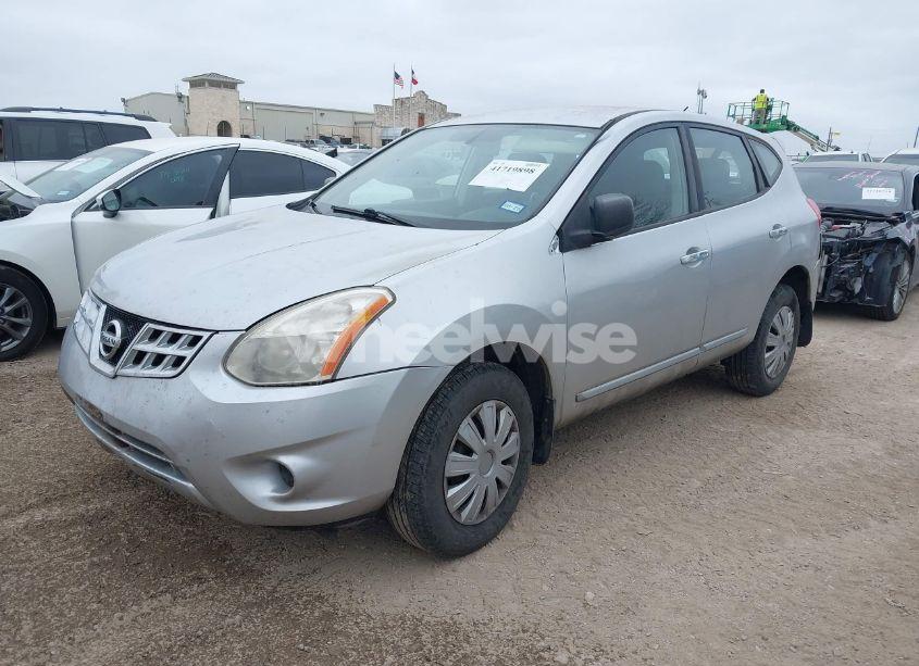 Photo 2 of 2011 Nissan Rogue S (VIN JN8AS5MV0BW690905)
