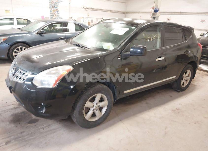 Photo 2 of 2012 Nissan Rogue S (VIN JN8AS5MV0CW375829)