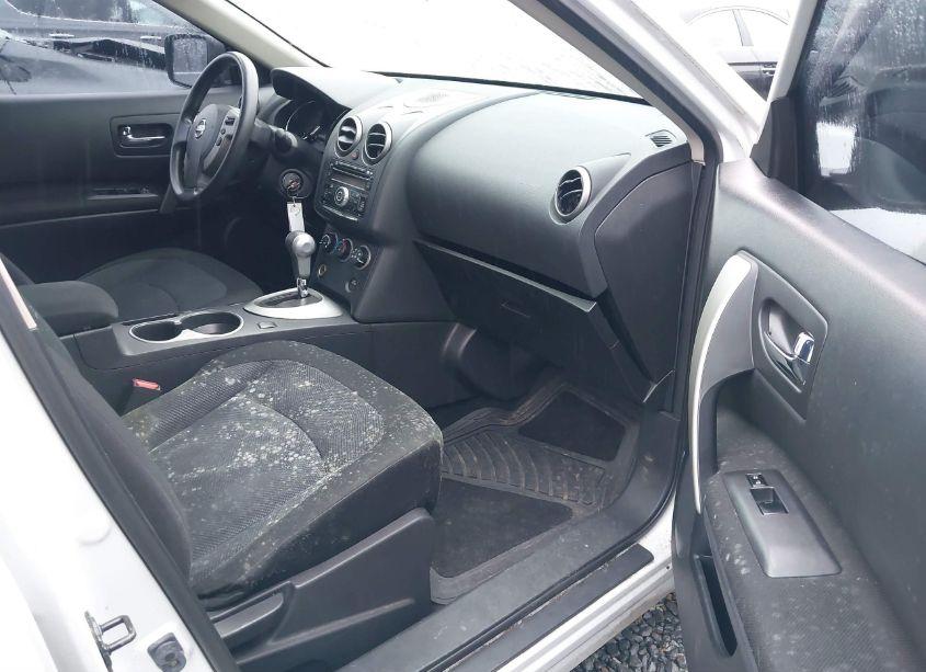 Photo 5 of 2012 Nissan Rogue S (VIN JN8AS5MV0CW389701)