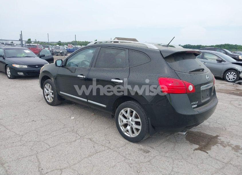 Photo 3 of 2013 Nissan Rogue SV W/SL PKG (VIN JN8AS5MV0DW111916)