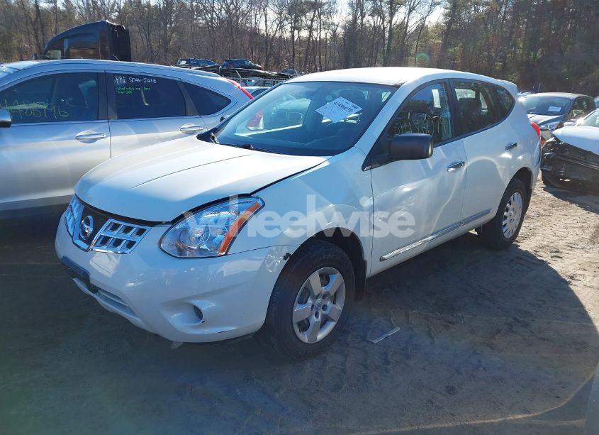 Photo 2 of 2013 Nissan Rogue S (VIN JN8AS5MV0DW121488)