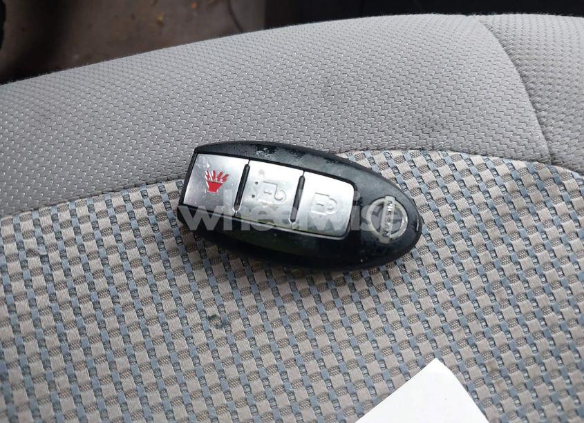 Photo 11 of 2013 Nissan Rogue SV (VIN JN8AS5MV0DW122950)