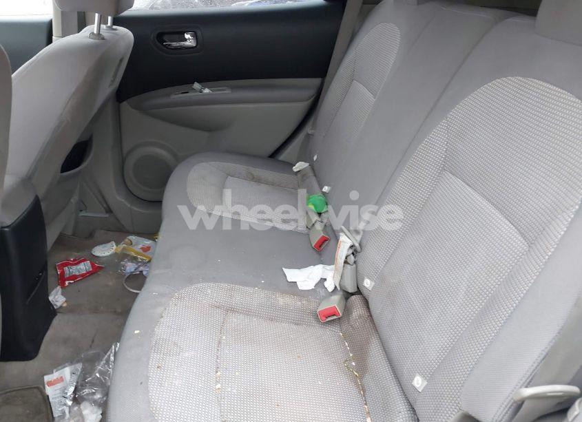 Photo 8 of 2013 Nissan Rogue SV (VIN JN8AS5MV0DW122950)