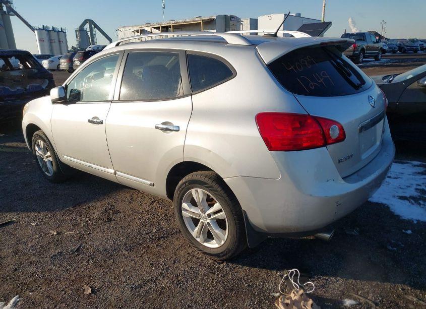 Photo 3 of 2013 Nissan Rogue SV (VIN JN8AS5MV0DW133222)