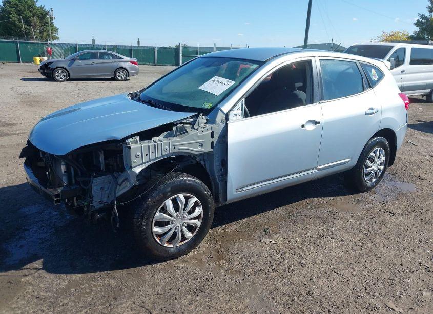 Photo 2 of 2013 Nissan Rogue S (VIN JN8AS5MV0DW140820)