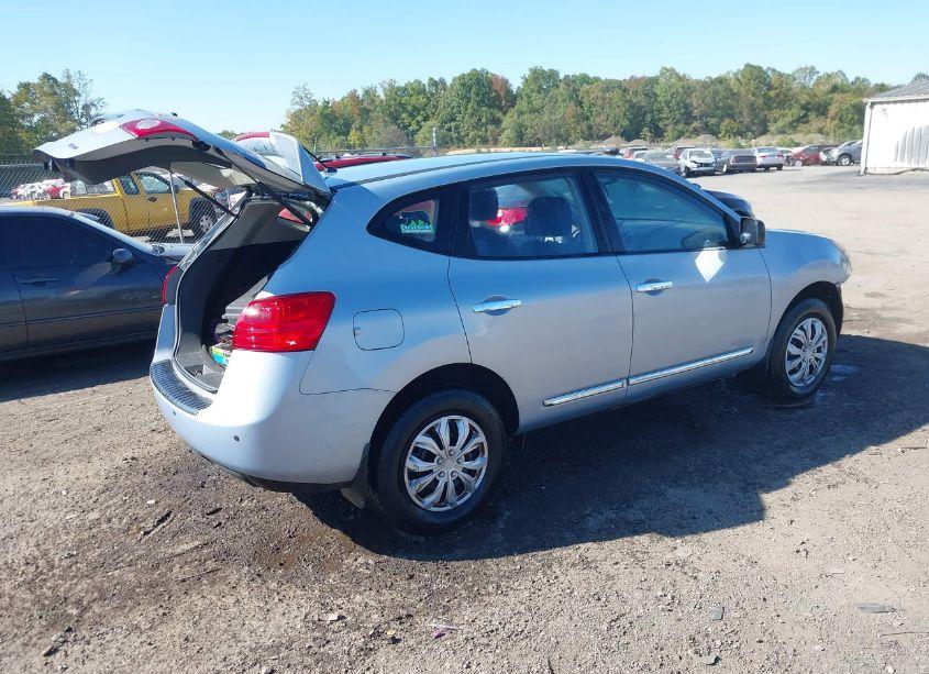 Photo 4 of 2013 Nissan Rogue S (VIN JN8AS5MV0DW140820)