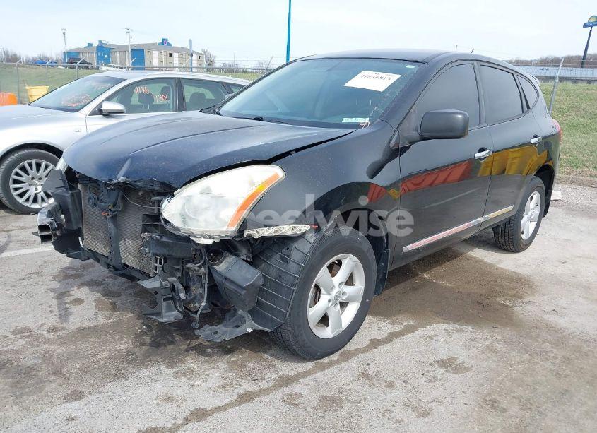 Photo 2 of 2013 Nissan Rogue S (VIN JN8AS5MV0DW151350)