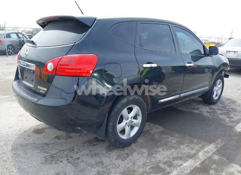 Photo 4 of 2013 Nissan Rogue S (VIN JN8AS5MV0DW151350)