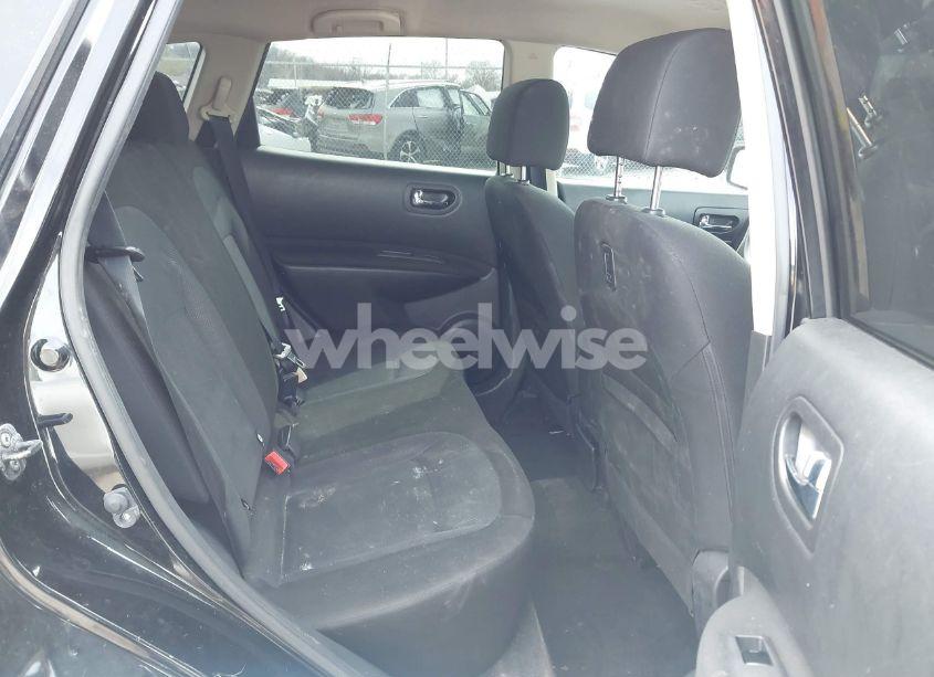 Photo 8 of 2013 Nissan Rogue S (VIN JN8AS5MV0DW151350)