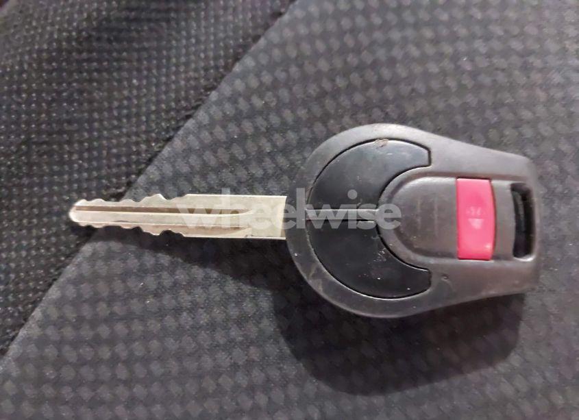 Photo 11 of 2013 Nissan Rogue S (VIN JN8AS5MV0DW602812)