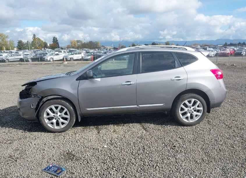 Photo 14 of 2013 Nissan Rogue SV W/SL PKG (VIN JN8AS5MV0DW605158)