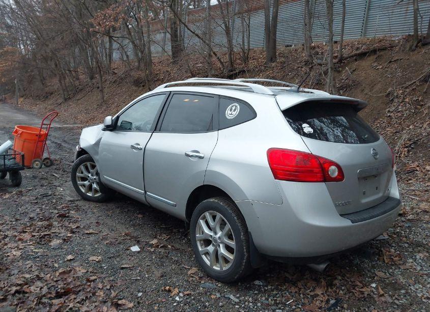 Photo 3 of 2013 Nissan Rogue SV W/SL PKG (VIN JN8AS5MV0DW607928)
