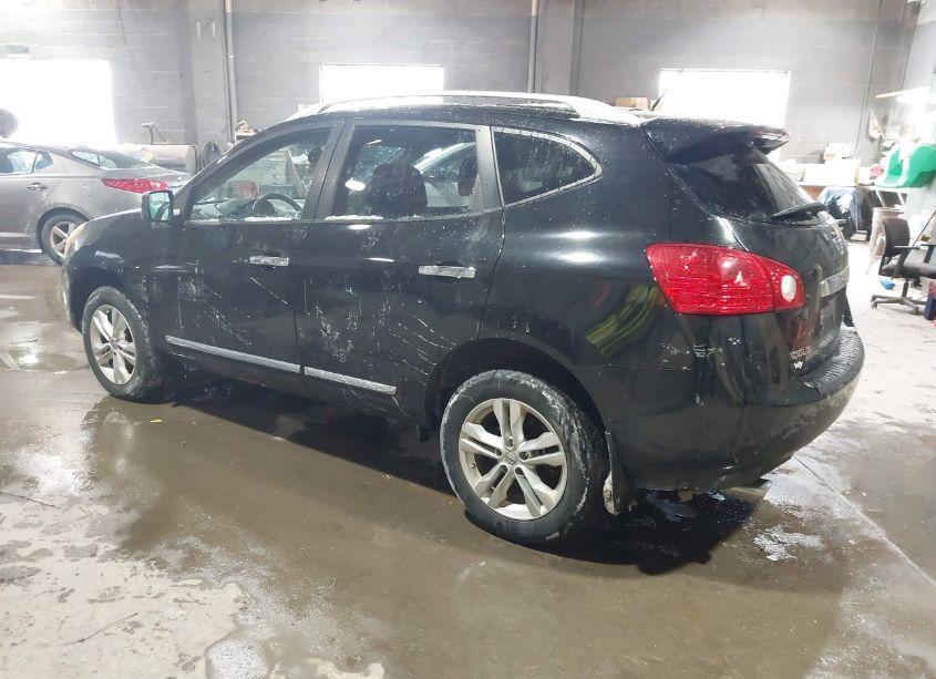 Photo 3 of 2013 Nissan Rogue SV (VIN JN8AS5MV0DW639746)