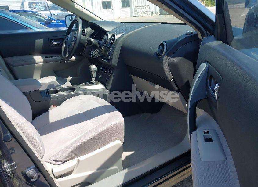 Photo 5 of 2013 Nissan Rogue S (VIN JN8AS5MV0DW652237)