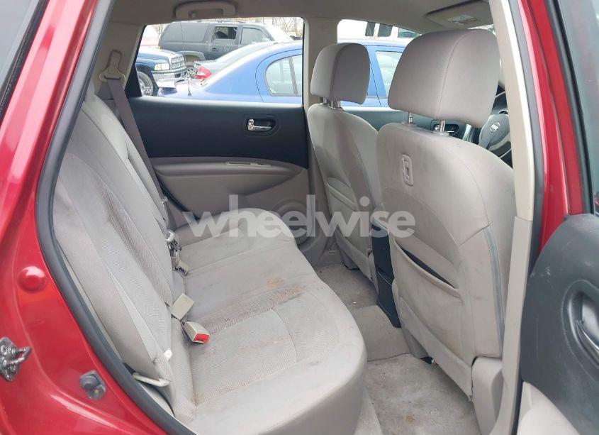 Photo 8 of 2014 Nissan Rogue SELECT S (VIN JN8AS5MV0EW200550)