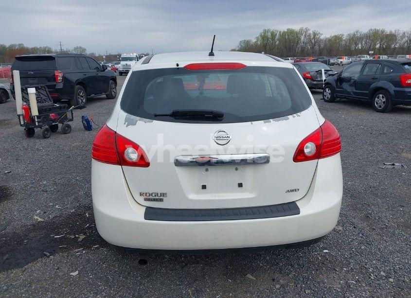 Photo 16 of 2014 Nissan Rogue SELECT S (VIN JN8AS5MV0EW201746)