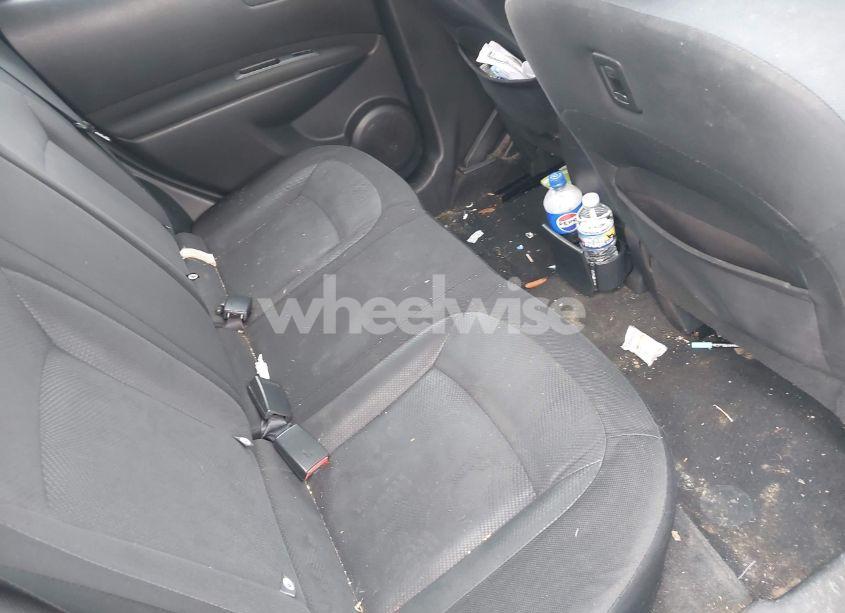 Photo 8 of 2014 Nissan Rogue SELECT S (VIN JN8AS5MV0EW201746)