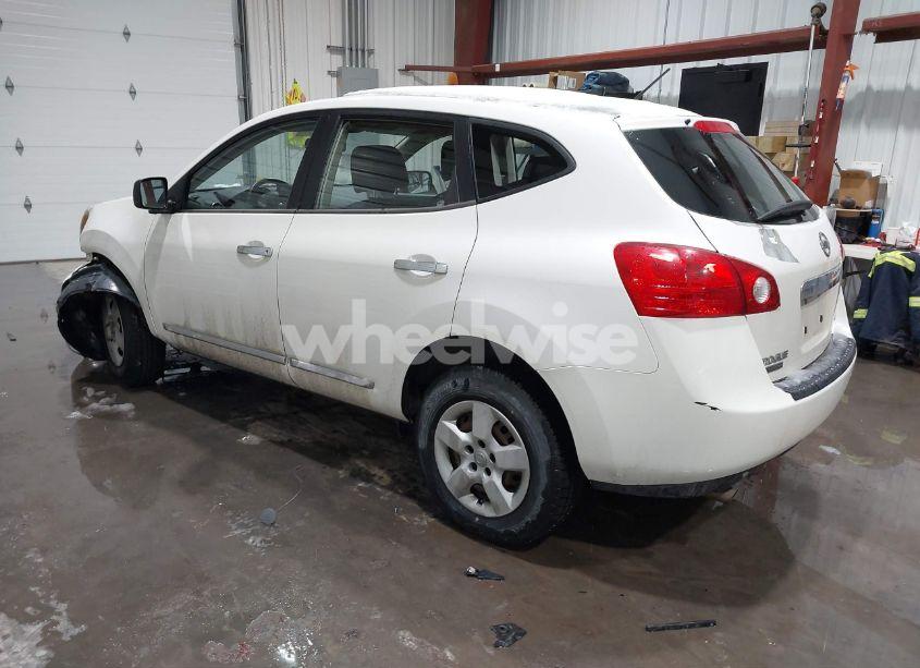 Photo 3 of 2014 Nissan Rogue SELECT S (VIN JN8AS5MV0EW700854)