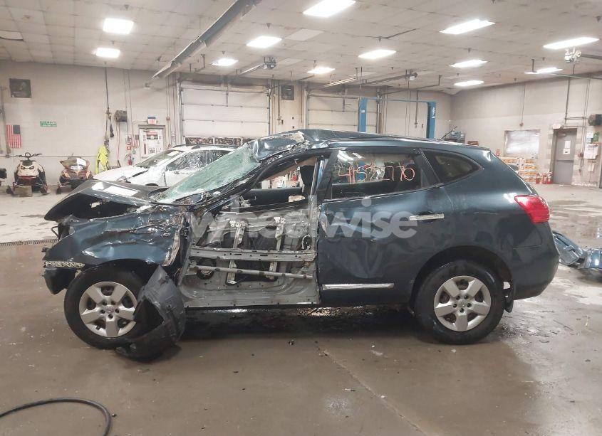 Photo 15 of 2014 Nissan Rogue SELECT S (VIN JN8AS5MV0EW702104)