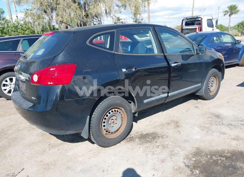 Photo 4 of 2014 Nissan Rogue SELECT S (VIN JN8AS5MV0EW706556)