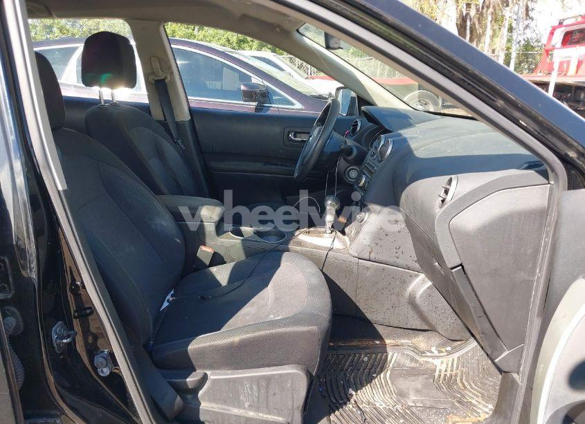 Photo 5 of 2014 Nissan Rogue SELECT S (VIN JN8AS5MV0EW706556)