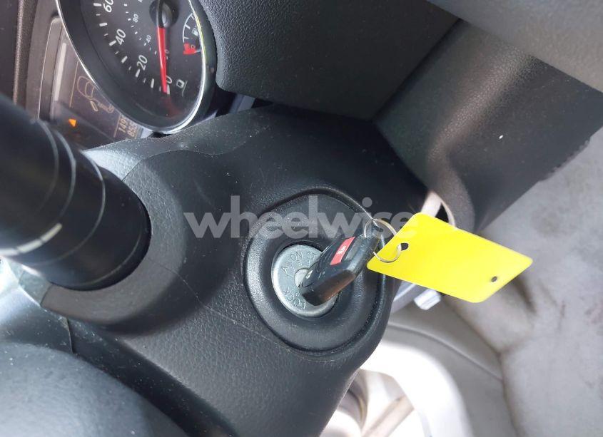 Photo 11 of 2014 Nissan Rogue SELECT S (VIN JN8AS5MV0EW710168)