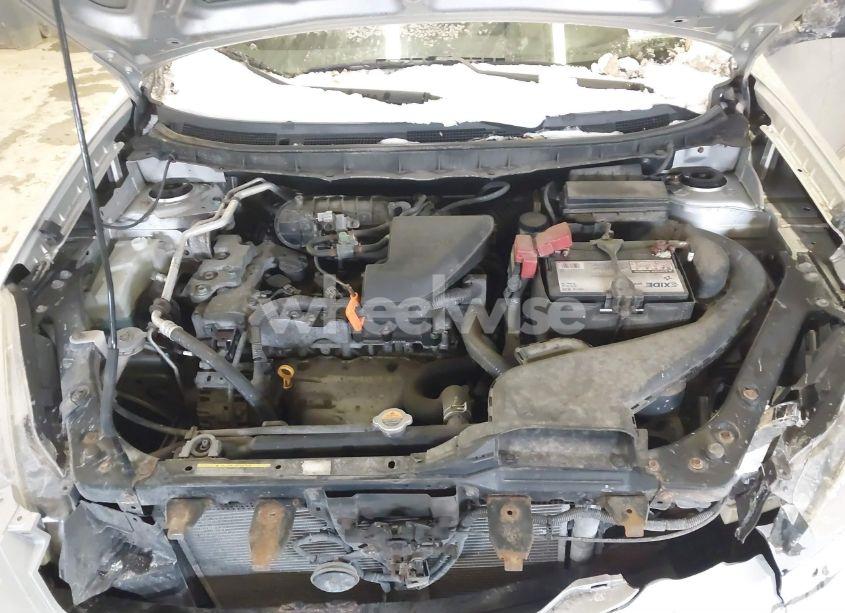 Photo 10 of 2015 Nissan Rogue SELECT S (VIN JN8AS5MV0FW258840)