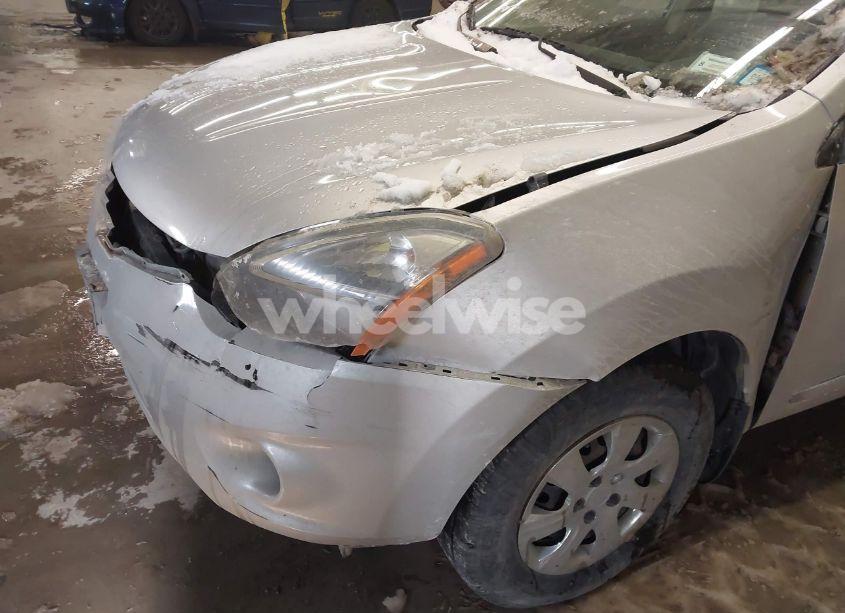 Photo 6 of 2015 Nissan Rogue SELECT S (VIN JN8AS5MV0FW258840)