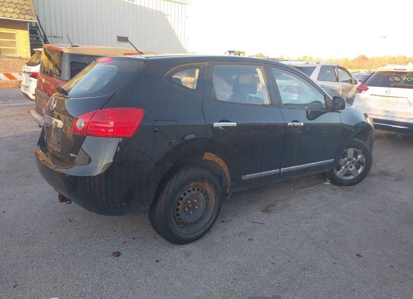 Photo 4 of 2015 Nissan Rogue SELECT S (VIN JN8AS5MV0FW756858)