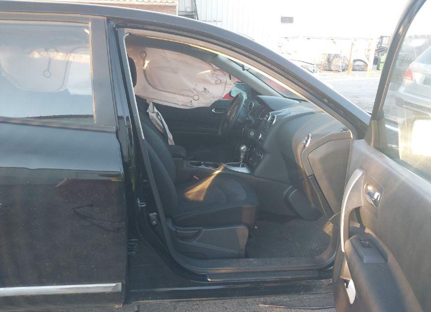 Photo 5 of 2015 Nissan Rogue SELECT S (VIN JN8AS5MV0FW756858)