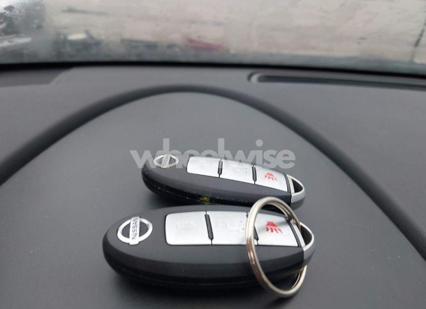 Photo 11 of 2010 Nissan Rogue SL (VIN JN8AS5MV1AW124623)