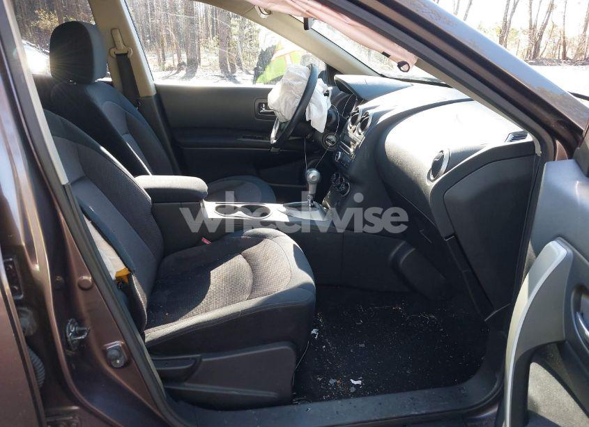 Photo 5 of 2010 Nissan Rogue S/SL/KROM (VIN JN8AS5MV1AW131524)