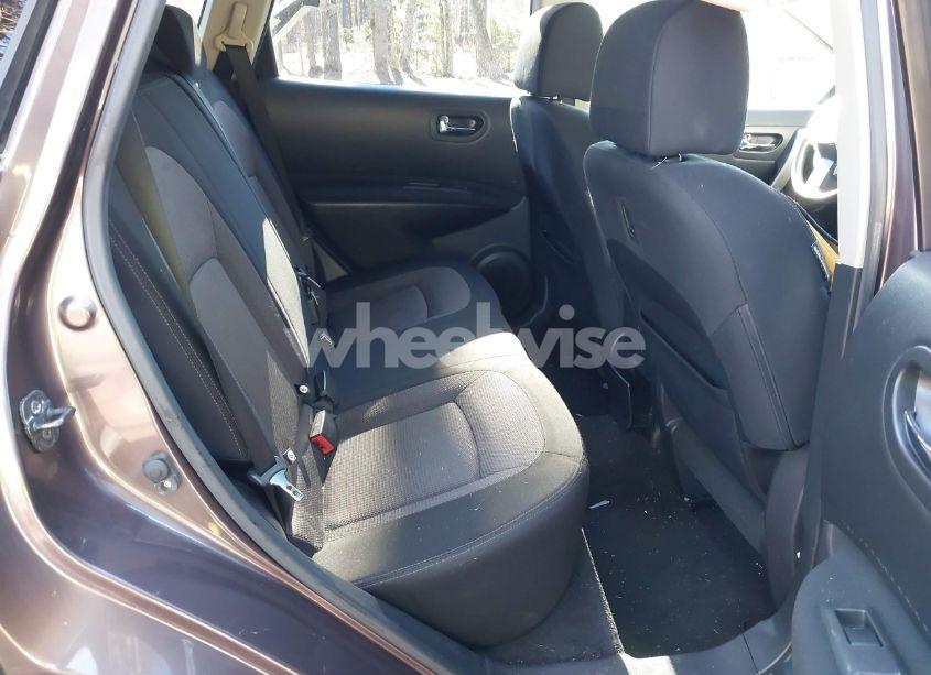 Photo 8 of 2010 Nissan Rogue S/SL/KROM (VIN JN8AS5MV1AW131524)