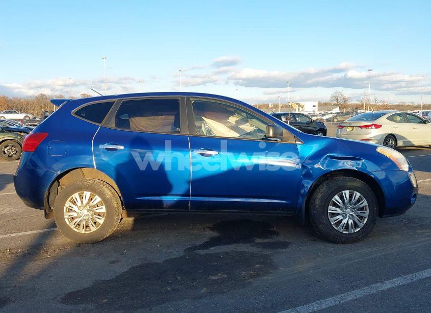 Photo 12 of 2010 Nissan Rogue S (VIN JN8AS5MV1AW135413)