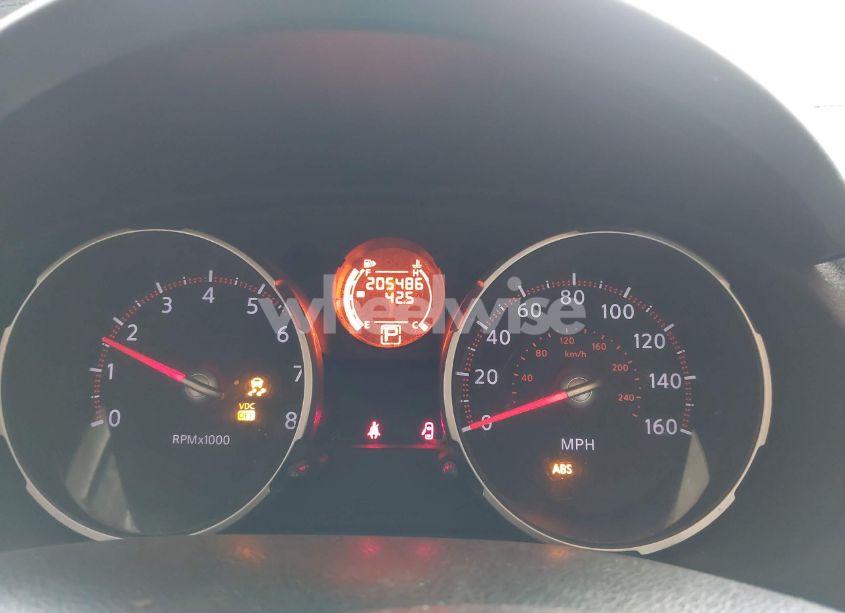 Photo 7 of 2010 Nissan Rogue S (VIN JN8AS5MV1AW136075)