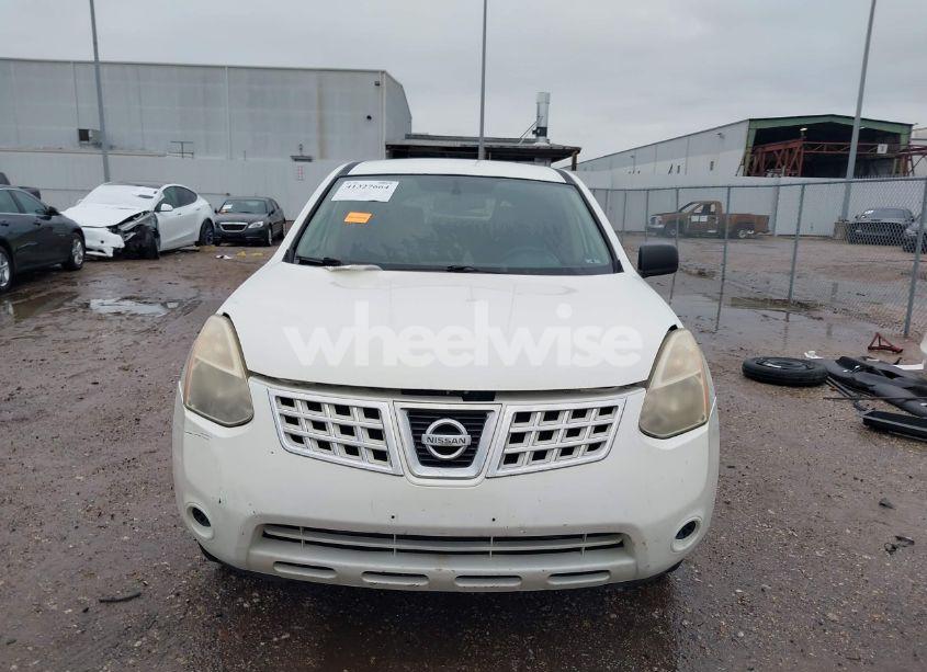 Photo 13 of 2010 Nissan Rogue S (VIN JN8AS5MV1AW137923)
