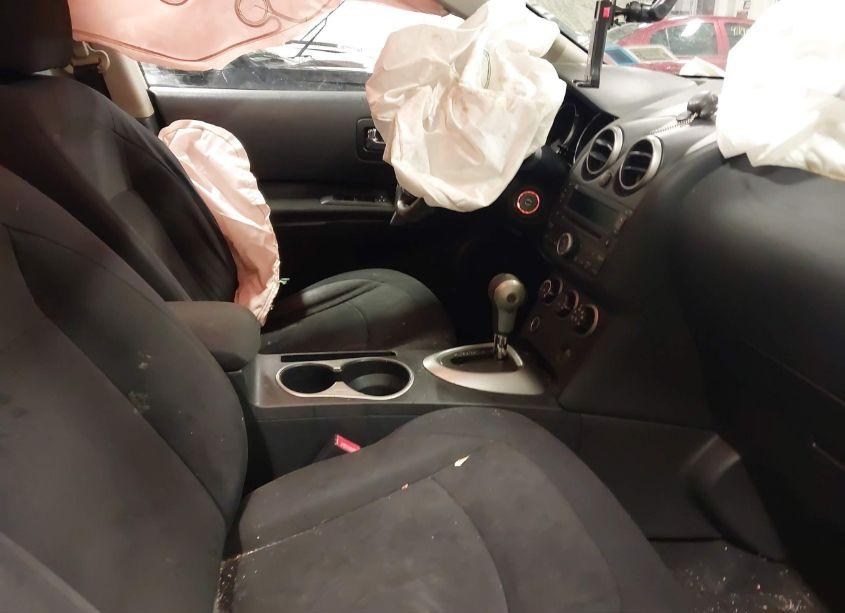 Photo 5 of 2010 Nissan Rogue S (VIN JN8AS5MV1AW138604)