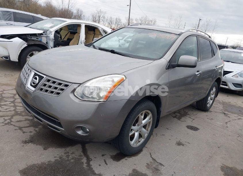 Photo 2 of 2010 Nissan Rogue SL (VIN JN8AS5MV1AW139476)