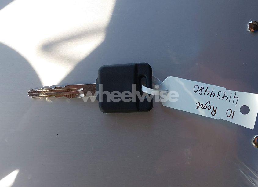 Photo 11 of 2010 Nissan Rogue SL (VIN JN8AS5MV1AW146976)