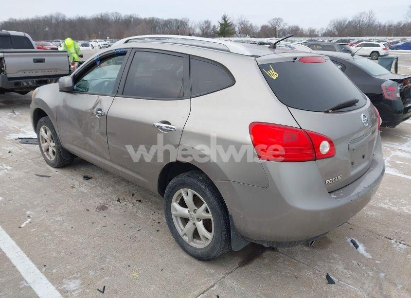 Photo 3 of 2010 Nissan Rogue SL (VIN JN8AS5MV1AW146976)