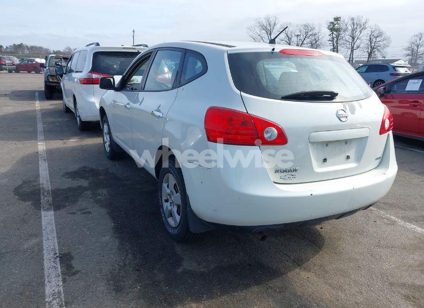 Photo 3 of 2010 Nissan Rogue S (VIN JN8AS5MV1AW611529)