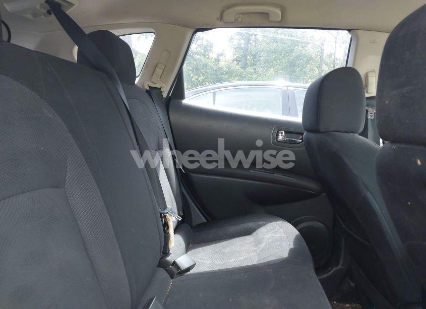 Photo 8 of 2011 Nissan Rogue S (VIN JN8AS5MV1BW257397)