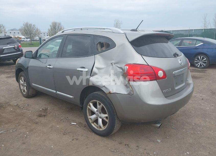 Photo 3 of 2011 Nissan Rogue SV (VIN JN8AS5MV1BW270523)