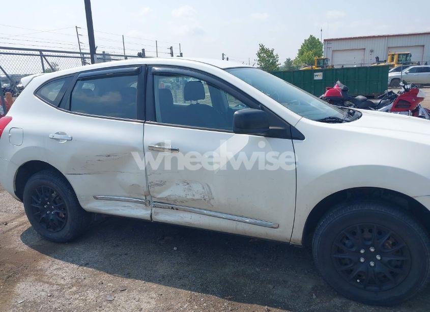 Photo 11 of 2011 Nissan Rogue S (VIN JN8AS5MV1BW280890)