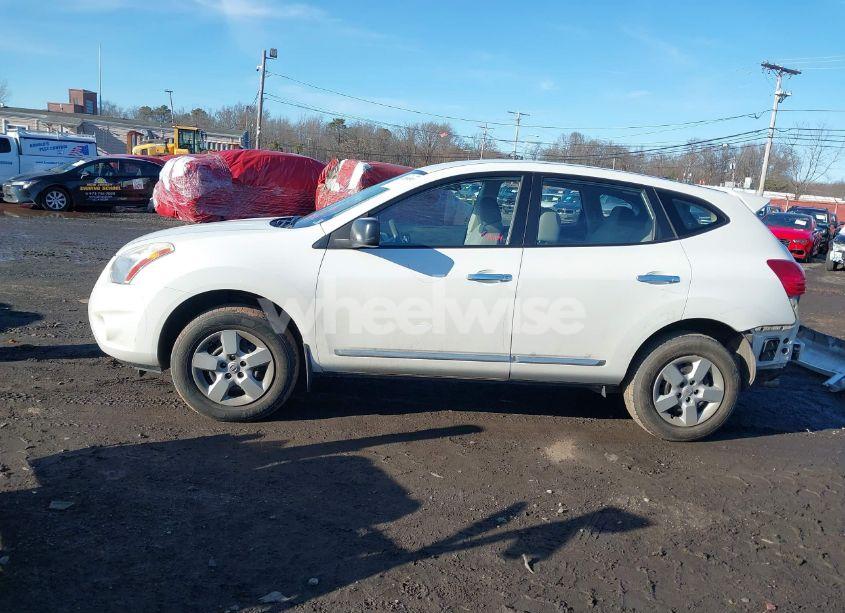 Photo 14 of 2011 Nissan Rogue S (VIN JN8AS5MV1BW281098)