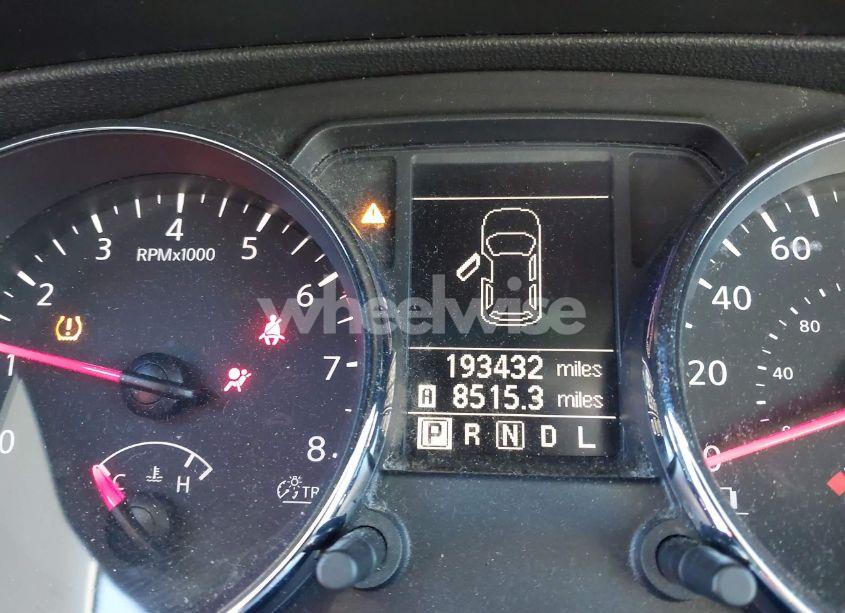 Photo 15 of 2011 Nissan Rogue S (VIN JN8AS5MV1BW281098)