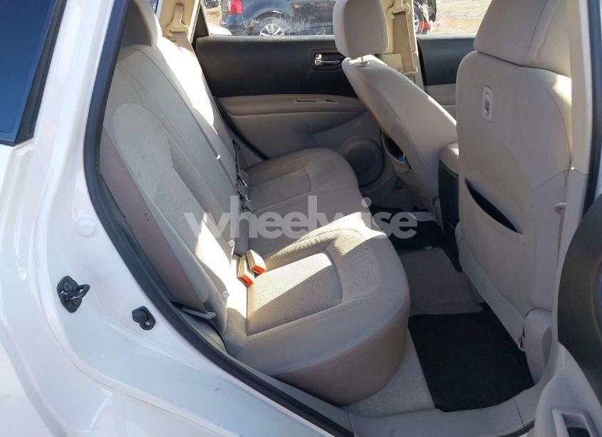 Photo 8 of 2011 Nissan Rogue S (VIN JN8AS5MV1BW281098)