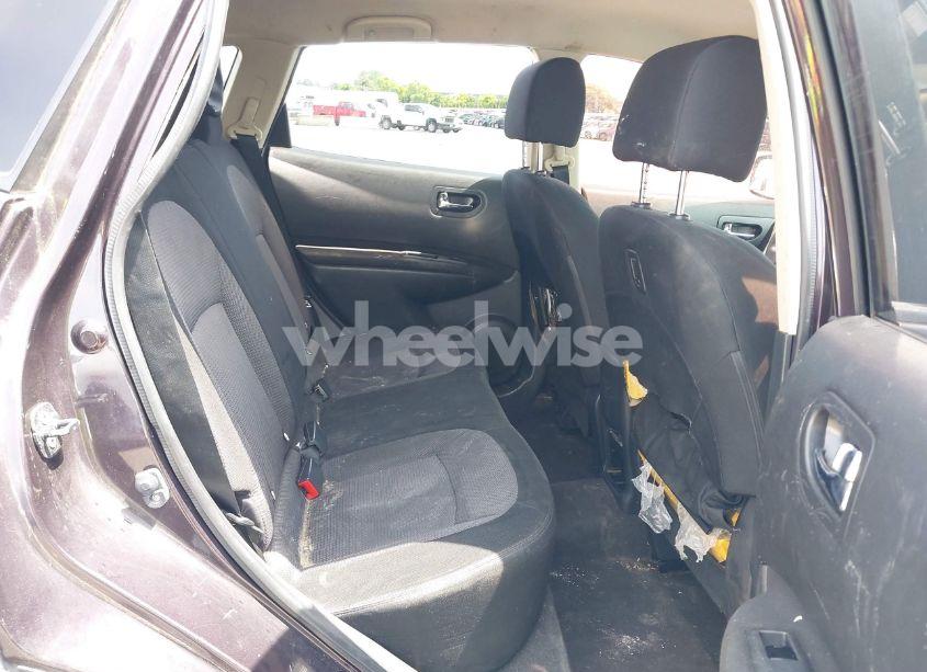 Photo 8 of 2011 Nissan Rogue SV (VIN JN8AS5MV1BW293526)