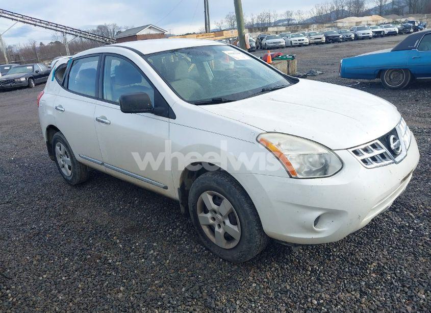 2011 Nissan Rogue S (VIN JN8AS5MV1BW295504) main photo