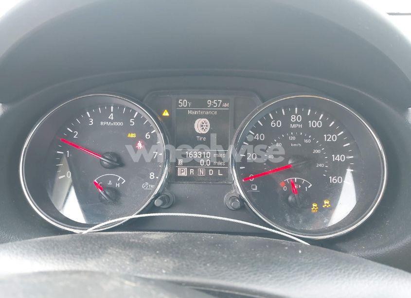 Photo 7 of 2011 Nissan Rogue S (VIN JN8AS5MV1BW295504)